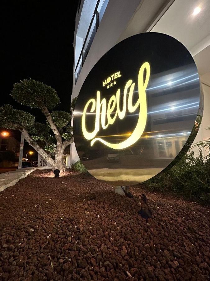 קאלה ראטג'אדה Hotel Chevy & Suites מראה חיצוני תמונה
